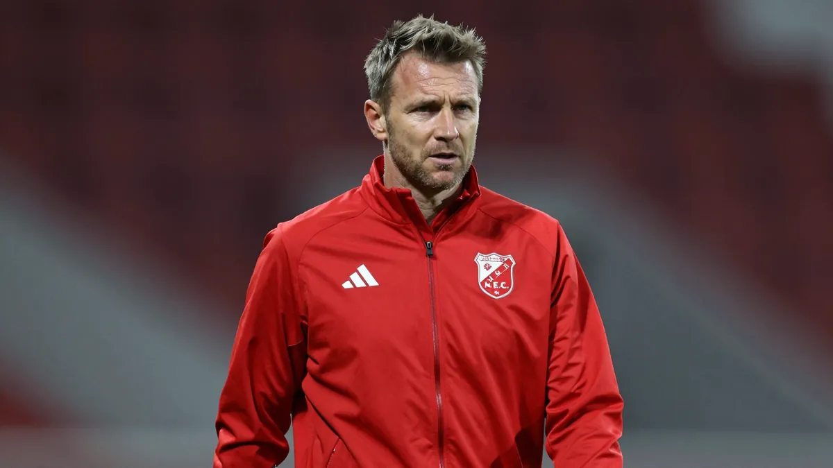 Olympiakos-coach verbaast over N.E.C. Nijmegen's aanvalsstijl